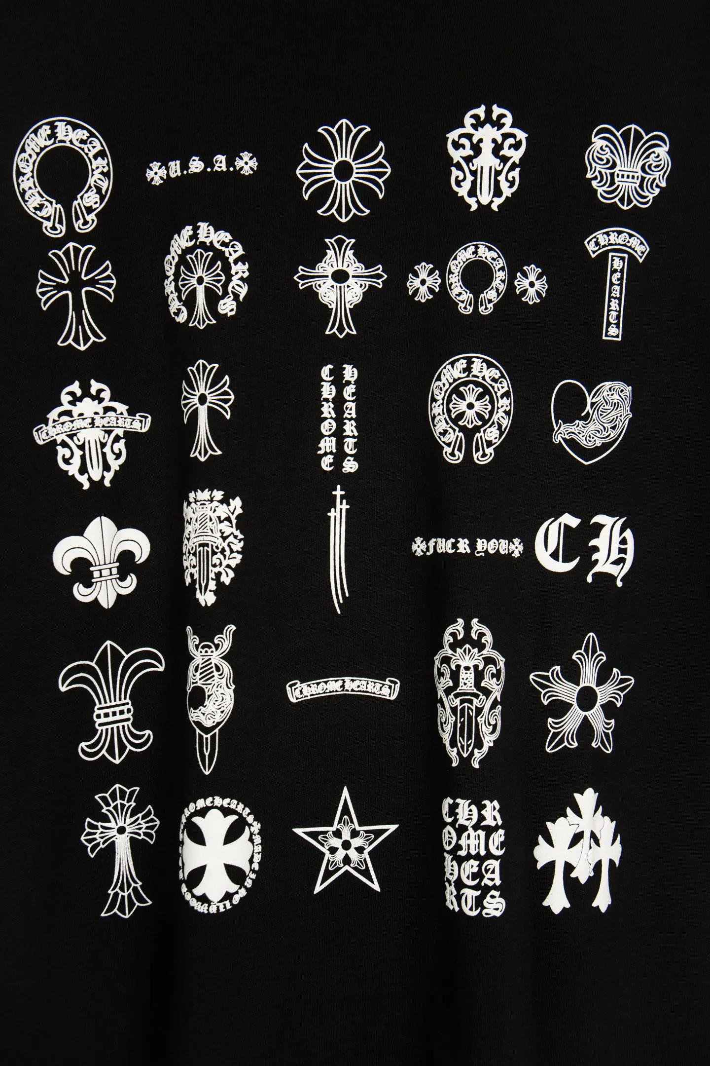 ：Y 100 Chrome Hearts 26ss New Arrival logo T Quality ！ ， ； 、 、 Classic ， ， 。 ， Breathable ， Retro 。 ， 、 ， 、 、 hold ， ， 。 ：Black White Size：S—XL